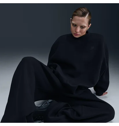 Світшот жіночий Nike W Nsw Tch Flc Os Crew Black FV8041-010