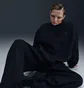 Світшот жіночий Nike W Nsw Tch Flc Os Crew Black FV8041-010
