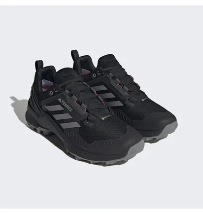Кросівки унісекс Adidas Terrex Swift R3 Gore-Tex Hiking Shoes Black Hr1310