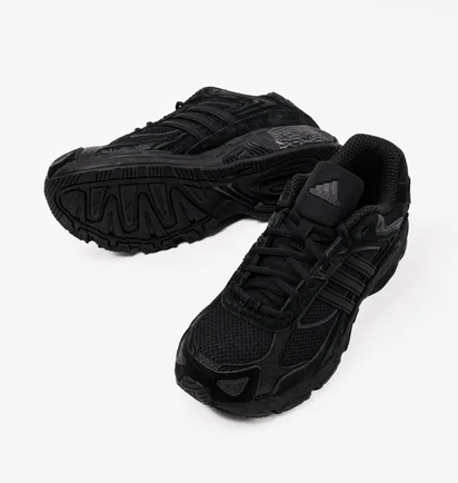 Кросівки унісекс Adidas Response Cl Shoes Black ID8307