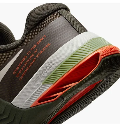 Кроссовки мужские Nike Metcon 8 Olive DO9328-301