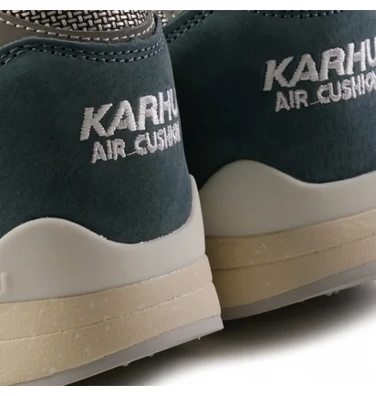 Кроссовки мужские Karhu Synchron Classic Grey/Blue F802686
