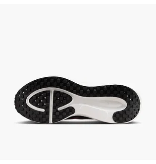 Кроссовки женские Nike Revolution 8 Black HJ8485-200