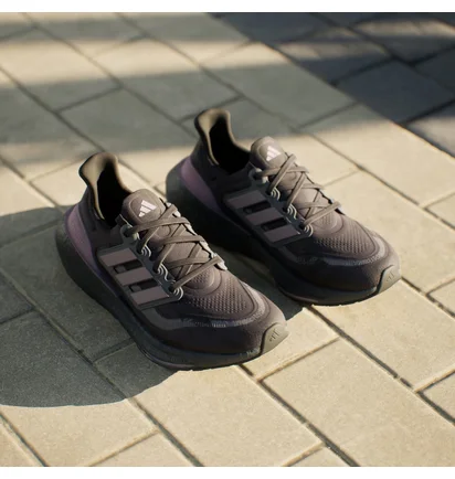 Кросівки жіночі Adidas Ultraboost Light Running Shoes Violet IF1487