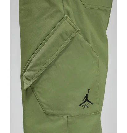 Штани чоловічі Air Jordan Essentials Chicago Pants Green FB7305-340