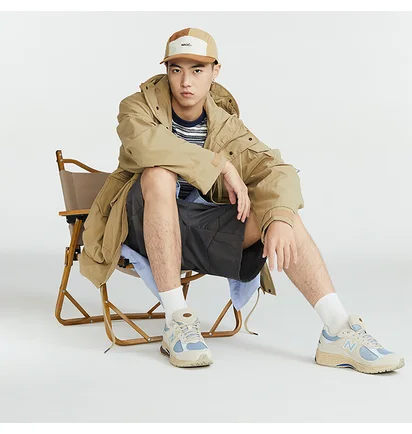 Кроссовки мужские New Balance 2002R Beige/Light Blue M2002RBZ
