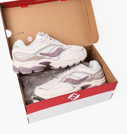 Кросівки унісекс Saucony Progrid Omni 9 Premium White S70740-17