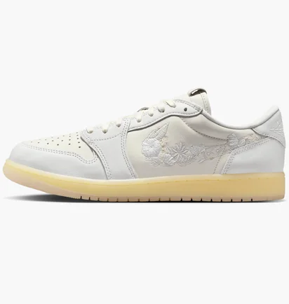 Кроссовки мужские Air Jordan 1 Retro Low Og Rabbit Floral Swoosh White IF4391-100