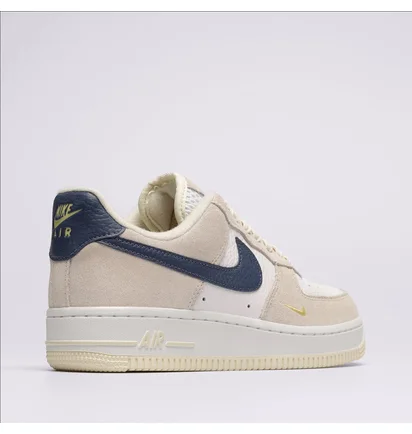 Кросівки жіночі Nike Air Force 1 07 Beige/White FV6332-100