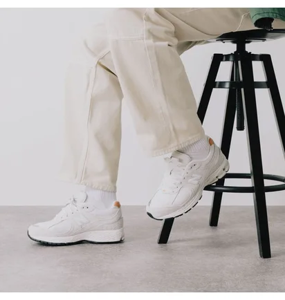Кросівки чоловічі New Balance 2002R White M2002REC