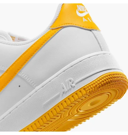 Кроссовки мужские Nike Air Force 1 07 White FJ4146-105