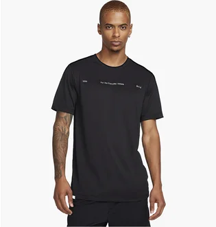 Футболка чоловіча Nike T-Shirt Dri-Fit Black FN0839-010