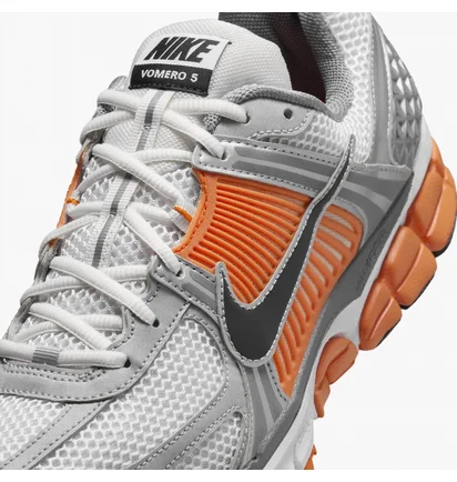 Кросівки чоловічі Nike Zoom Vomero 5 Grey FJ4151-002