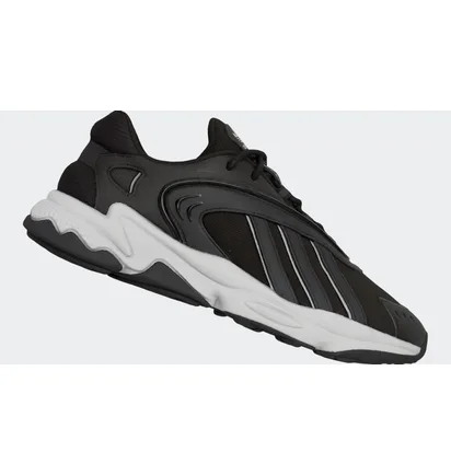 Кросівки чоловічі Adidas Oztral Shoes Black Gz9406