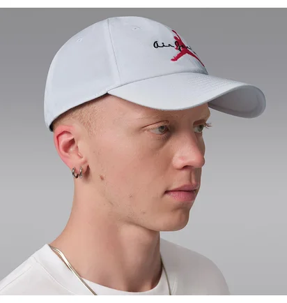 Кепка унісекс Air Jordan Club Cap Unstructured Adjustable Hat White IF8483-100