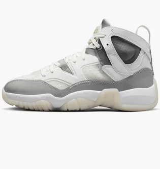 Кроссовки женские Nike Jumpman Two Trey White Dr9631-002