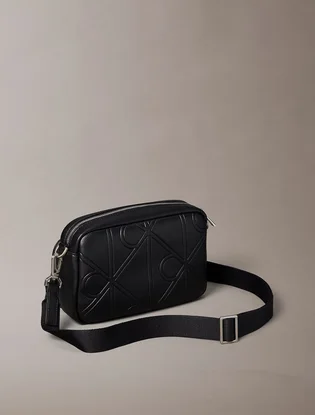 Сумка чоловіча Calvin Klein Embossed Emblem Crossbody Camera Black LV04D3330GUB1