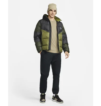 Пуховик чоловічий Nike Pl-Fld Spu Jkt Black Dx2040-011
