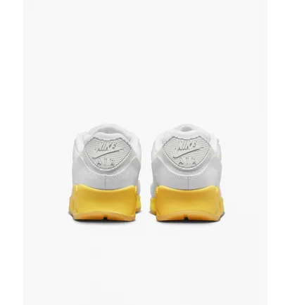 Кросівки жіночі Nike Air Max 90 Se WomenS Shoes White FJ4548-100