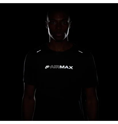 Футболка мужская Nike Dri-Fit T-Shirt Black HQ4904-010