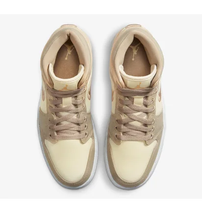 Кроссовки женские Air Jordan W 1 Mid Se Beige DV0427-102