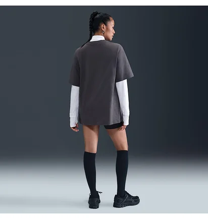 Футболка жіноча Nike Sportswear Essential T-Shirt Grey FD4149-082