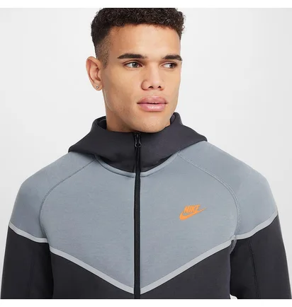 Толстовка чоловіча Nike Tech Fleece Grey HQ3746-060