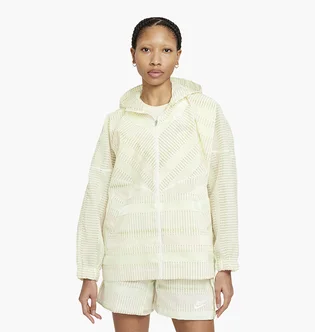 Куртка женская Nike Sportswear Windrunner White CZ9245-902