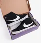 Кроссовки унисекс Nike Sb Zoom Blazer Mid Black White 864349-002