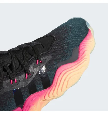 Кроссовки унисекс Adidas Trae Young 3 Shoes Black IE9303