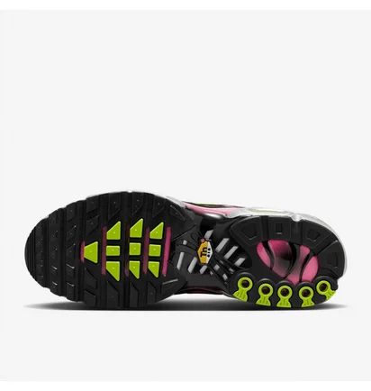 Кросівки чоловічі Nike Sportswear Air Max Plus Mercurial Xxv Pink FJ4883-001