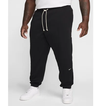 Штаны мужские Nike Dri-Fit Standard Issue Black FZ0224-010