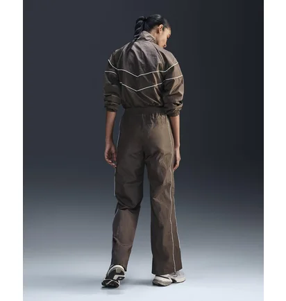 Штаны женские Nike Windrunner High-Waistedven Open-Hem Pants Brown FV7655-004