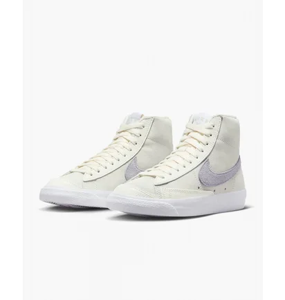 Кросівки жіночі Nike Blazer Mid 77 White FN7775-100