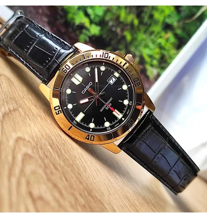 Часы мужские Casio Standard Analogue MTP-VD01GL-1E