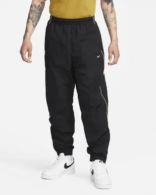 Штани чоловічі Nike Solo Swoosh MenS Track Pants Black FB8620-010