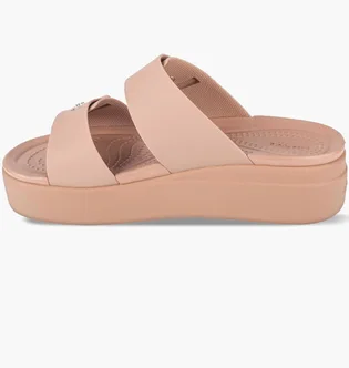 Тапочки женские CROCS Brooklyn Sandal Low Wedge Womens Beige 207431-2Q9