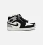 Кроссовки женские Air Jordan 1 Retro Mid Se Light Steel Black/White DV0427-100