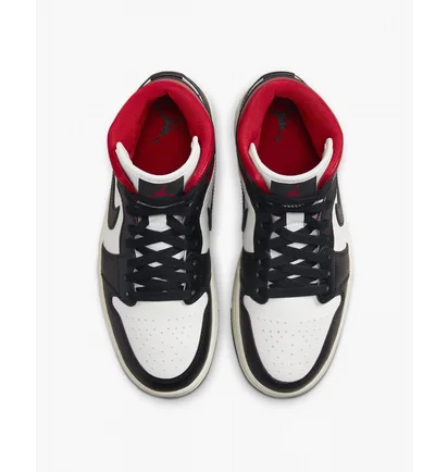 Кроссовки женские Air Jordan Retro 1 Mid Casual Shoes Black/White Bq6472-061