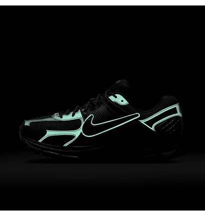 Кроссовки мужские Nike Zoom Vomero 5 Black FZ3313-001