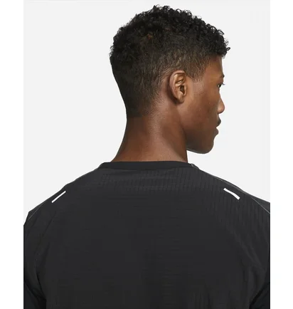 Футболка чоловіча Nike Dri-Fit Rise 365 Grey DM4646-010