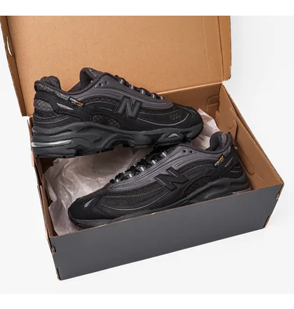 Кросівки чоловічі New Balance 1000 Grey/Black M1000NBB