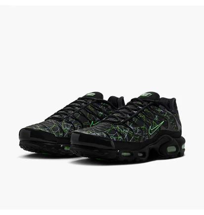 Кроссовки мужские Nike Air Max Plus Black IB3075-001