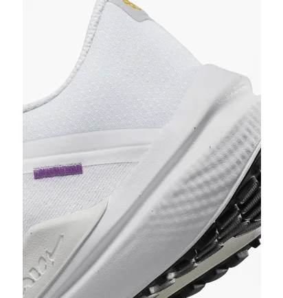 Кроссовки женские Nike Winflo 10 Road Running Shoes White DV4023-103