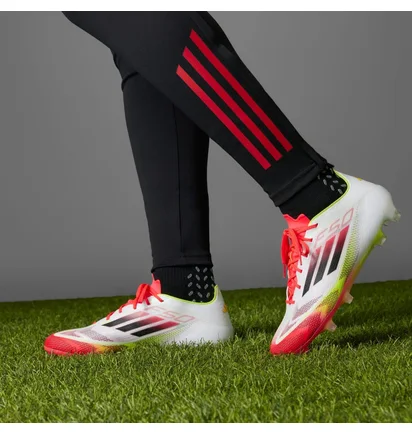 Бутсы мужские Adidas F50 Elite Fg White/Red IE1206