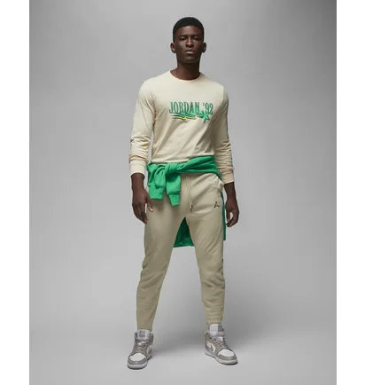 Лонгслив мужской Air Jordan Brand MenS Long-Sleeve T-Shirt Beige DV1469-219