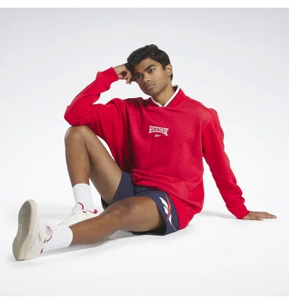 Свитшот унисекс Reebok Classics Varsity Red HT8185