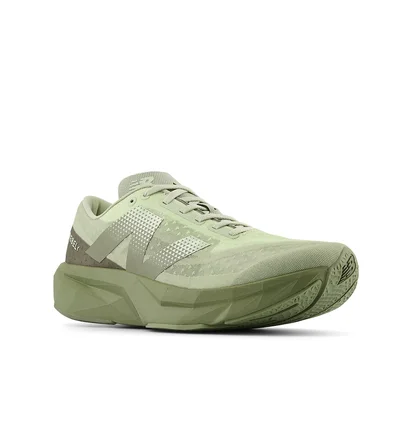 Кросівки чоловічі New Balance Fuelcell Rebel V4 Green MFCXLF4