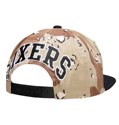 Кепка унисекс Mitchell & Ness Nba Choco Camo Snapback Philadelphia 76Ers Camo/Brown HHSS1101-P76YYPPPCAMO