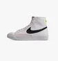 Кросівки дитячі Nike Blazer Mid 77 Grade School Lifestyle Shoes White DA4086-109